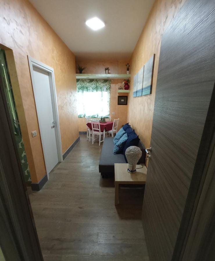 C&E Suites Roma Λίντο ντι Όστια Εξωτερικό φωτογραφία